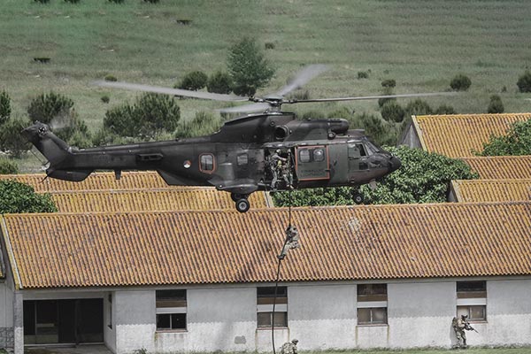 lewis-million-hostage-rescue